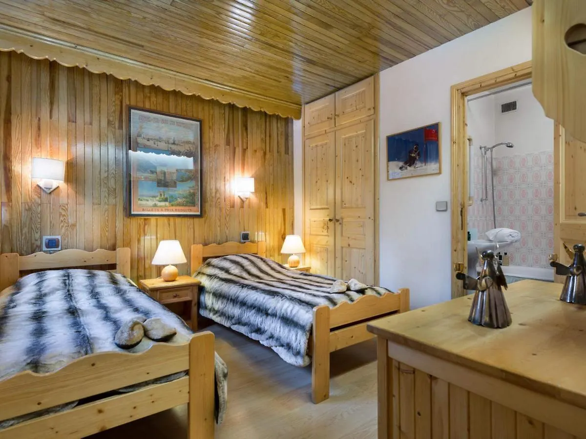 Grand Appart Familial 3 Pieces Pres Centre Et Pistes Avec Wifi - Fr-1-575-161 Courchevel Apartment